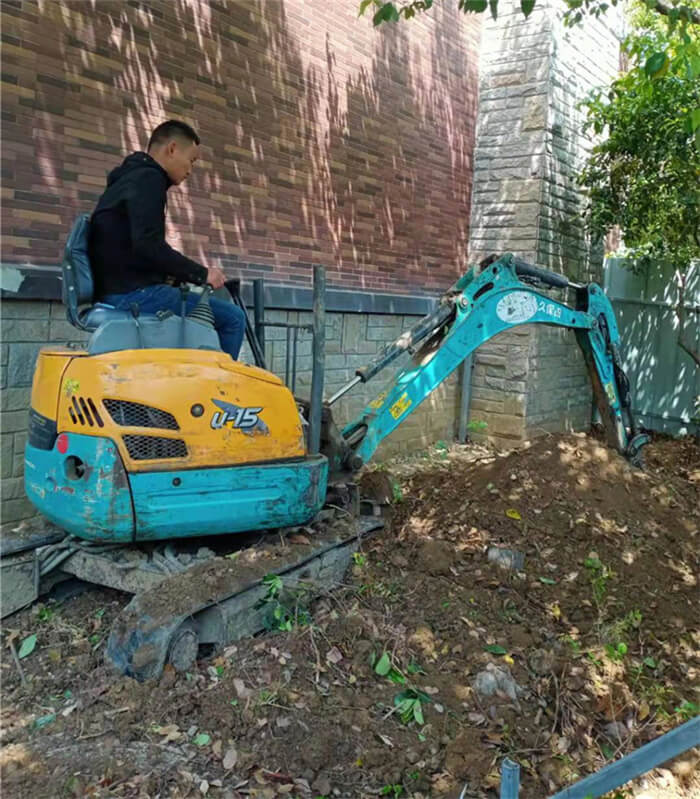 蘇州小挖機(jī)租賃(圖1)